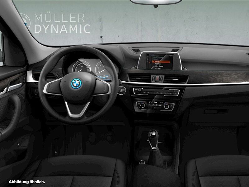 BMW X1 xDrive25e ADVANTAGE LED PDC TEMPOMAT SHZ DAB