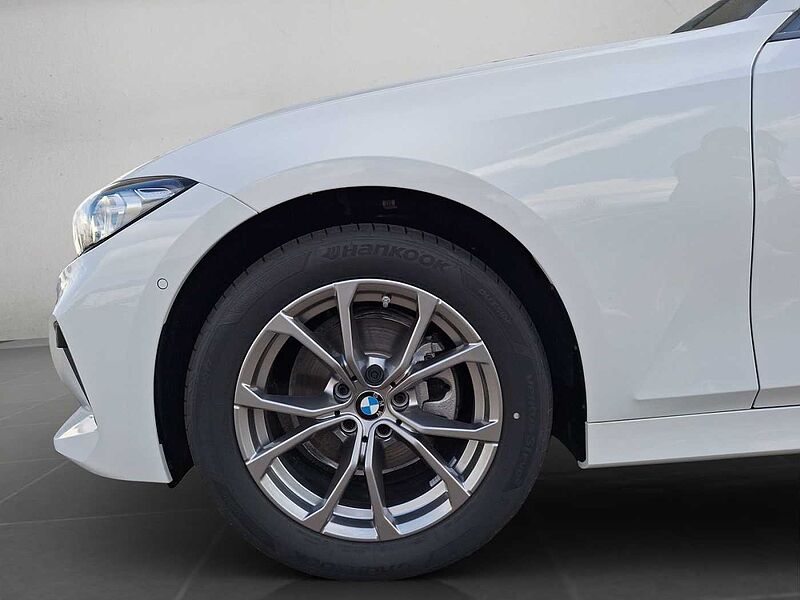 BMW 320 d xDrive Touring DAB LED ACC + Stop&Go Shz