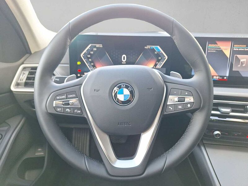 BMW 320 d xDrive Touring DAB LED ACC + Stop&Go Shz
