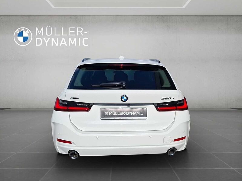 BMW 320 d xDrive Touring DAB LED ACC + Stop&Go Shz