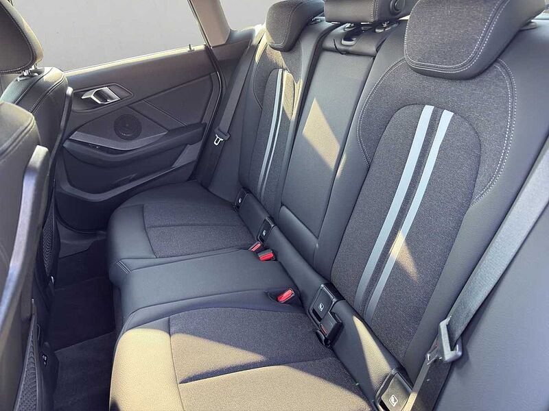 BMW 218 Gran Coupe i Gran Coupé Advantage DAB WLAN Tempomat Shz