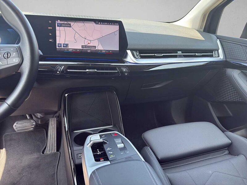 BMW 218 d ACTIVE TOURER PARKING ASSISTENT DAB SHZ