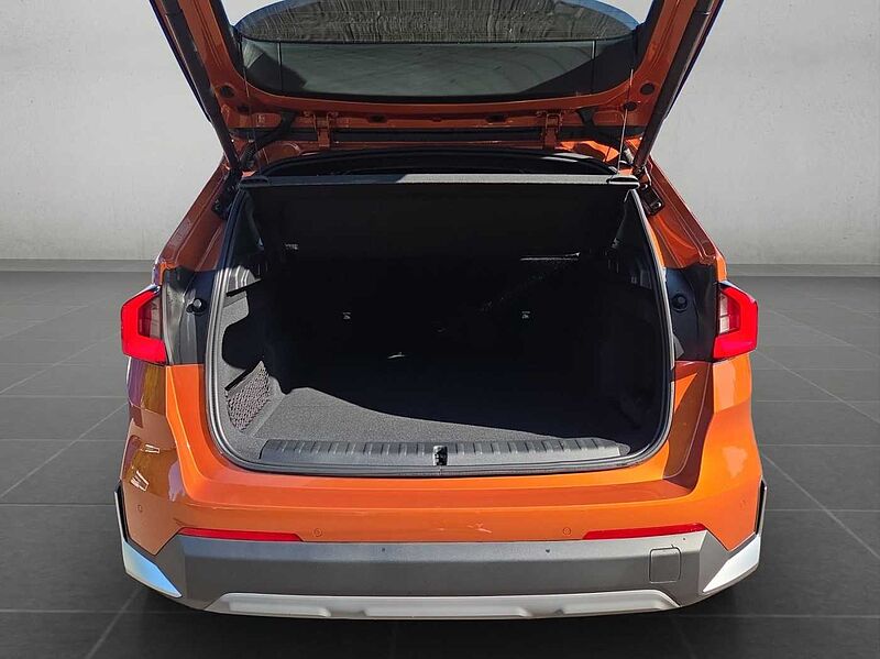 BMW X1 sDrive18i LED AHK RÜCKFAHR KOMFORTZUG SHZ DAB