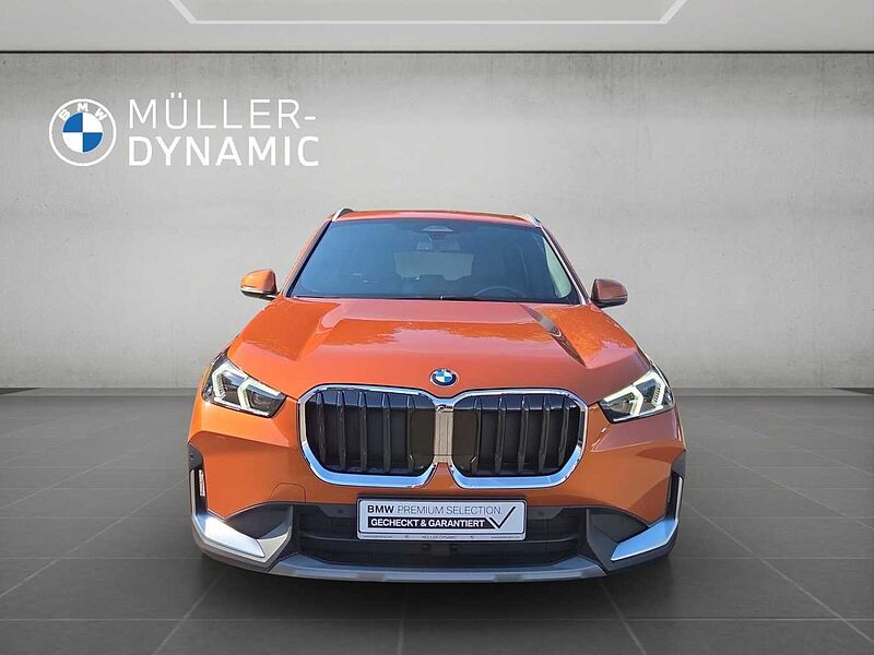 BMW X1 sDrive18i LED AHK RÜCKFAHR KOMFORTZUG SHZ DAB