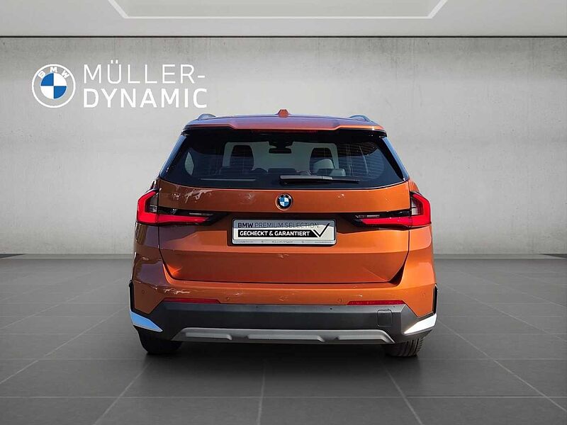BMW X1 sDrive18i LED AHK RÜCKFAHR KOMFORTZUG SHZ DAB