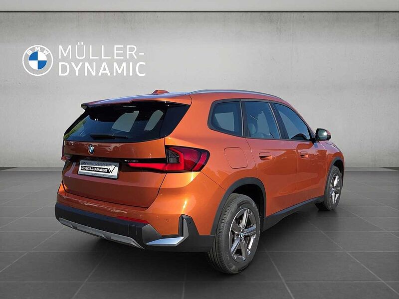 BMW X1 sDrive18i LED AHK RÜCKFAHR KOMFORTZUG SHZ DAB