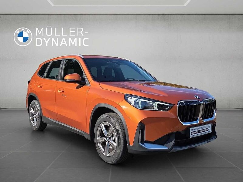 BMW X1 sDrive18i LED AHK RÜCKFAHR KOMFORTZUG SHZ DAB