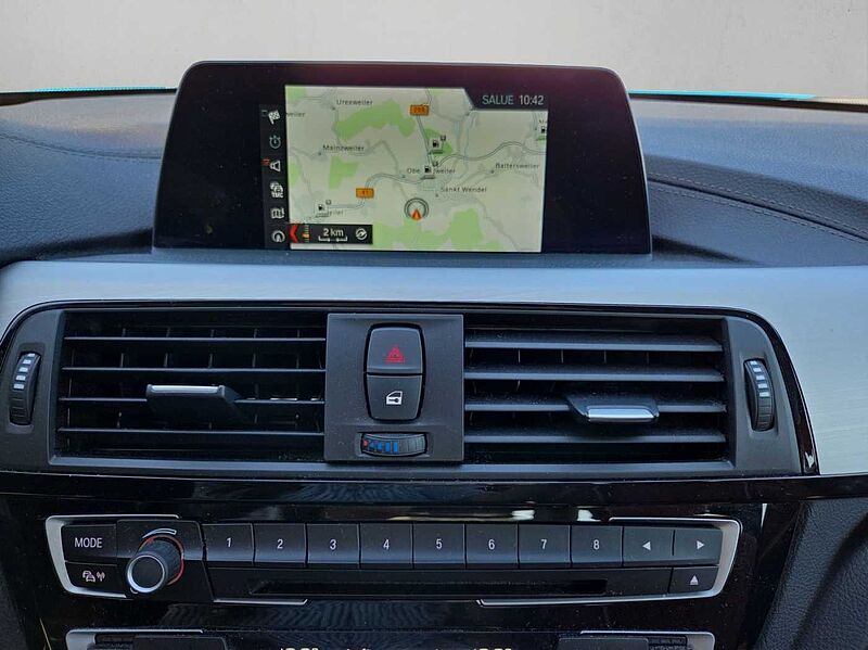 BMW 420 i LUXURY LINE HIFI PDC NAVI TEMPOMAT SHZ