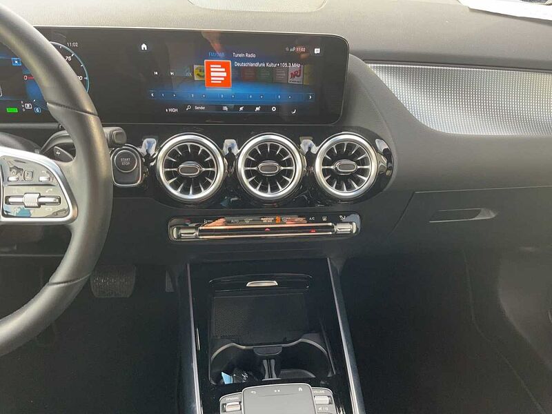 Mercedes-Benz EQA 350 4 Matic DAB LED RFK Klimaaut.
