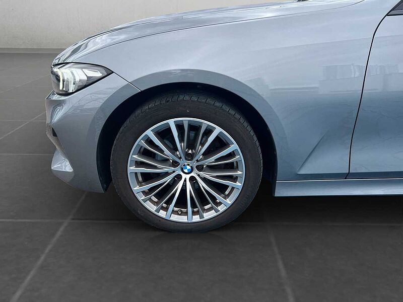 BMW 320 i LIMOUSINE TEMPOMAT SCHIEBEDACH DAB