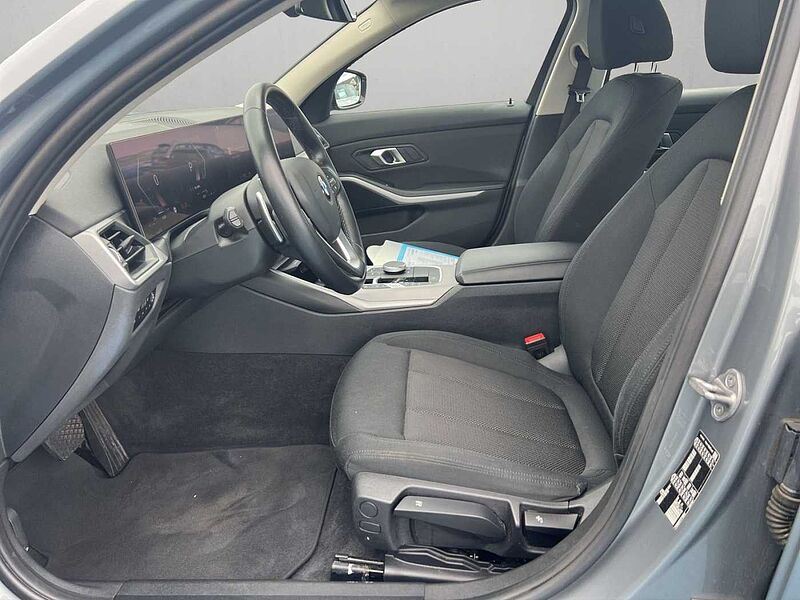 BMW 320 i LIMOUSINE TEMPOMAT SCHIEBEDACH DAB