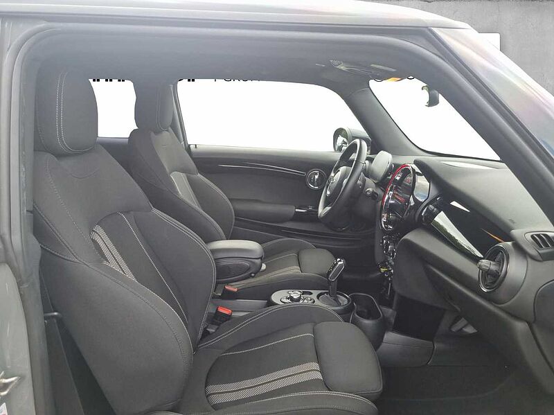 MINI COOPER SE LED NAVI TEMPOMAT SHZ