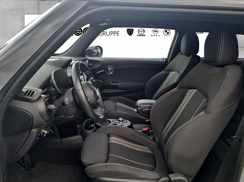MINI COOPER SE LED NAVI TEMPOMAT SHZ