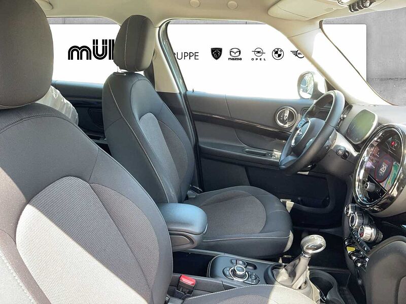 MINI Cooper SE Countryman ALL4 COUNTRYMAN NAVI TEMPOMAT PDC SHZ