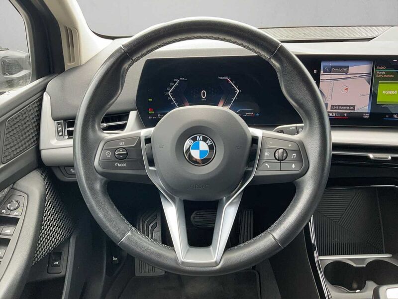 BMW 218 Active Tourer d ACTIVE TOURER AHK RÜCKFAHR DAB SHZ
