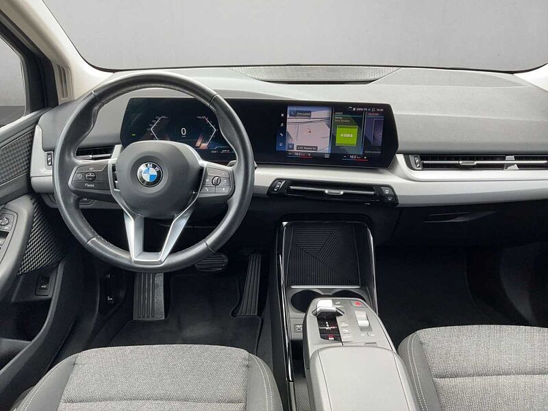 BMW 218 Active Tourer d ACTIVE TOURER AHK RÜCKFAHR DAB SHZ