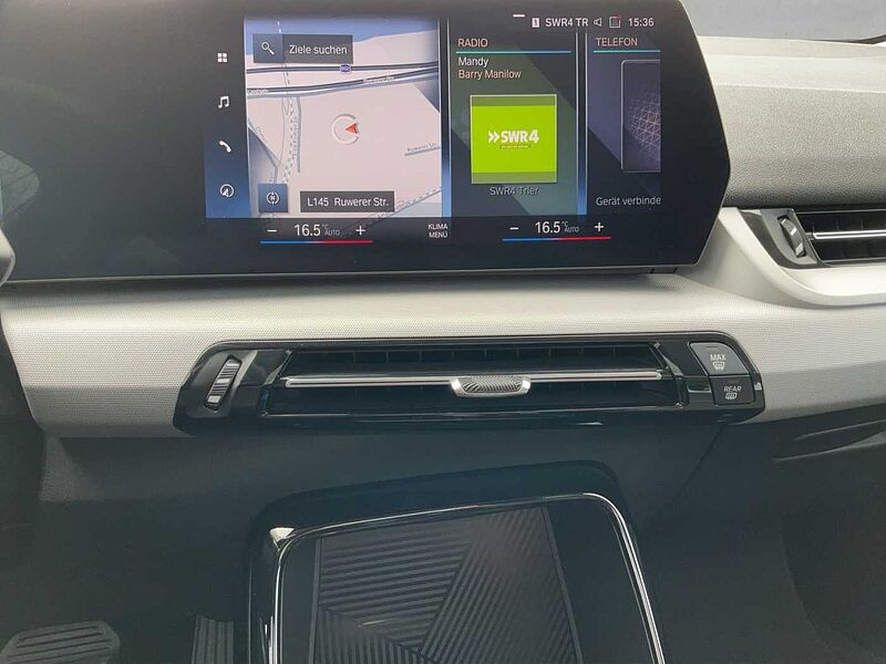 BMW 218 Active Tourer d ACTIVE TOURER AHK RÜCKFAHR DAB SHZ