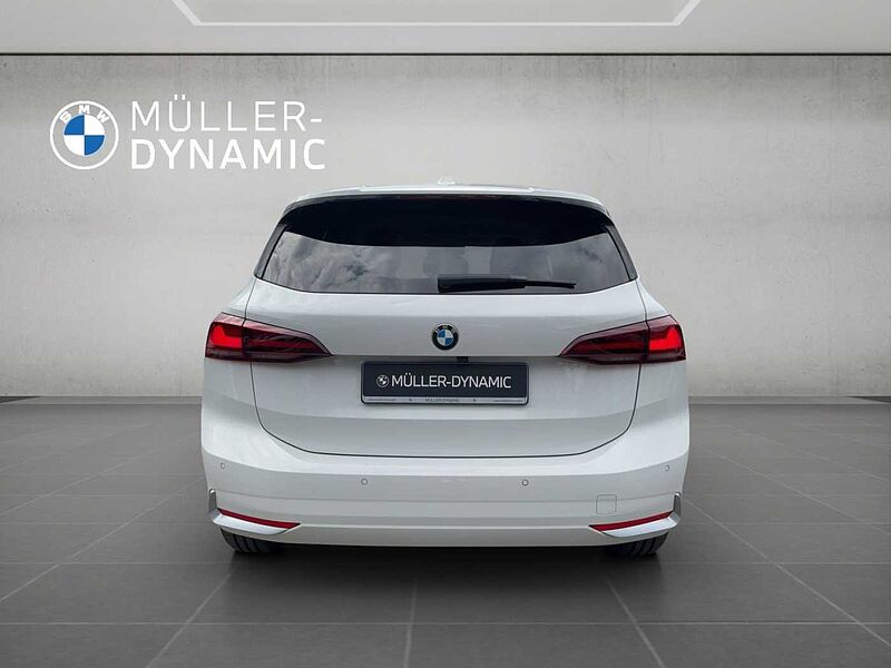 BMW 218 Active Tourer d ACTIVE TOURER AHK RÜCKFAHR DAB SHZ