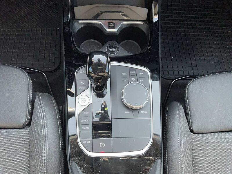 BMW 218 Gran Coupe i GRAN COUPÈ SPORT LINE LED HIFI KOMFORTZUG