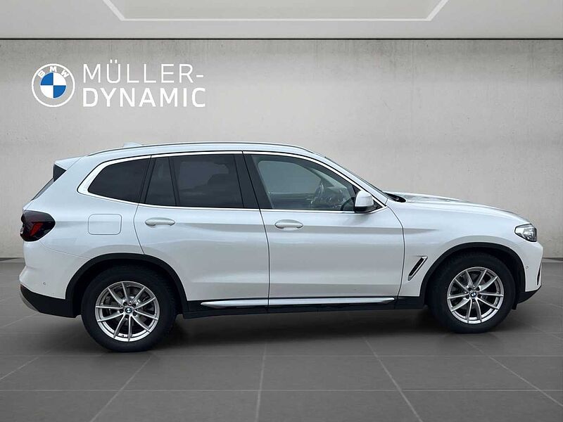 BMW X3 xDrive20d LED AHK RÜCKFAHR KOMFORTZUG SHZ DAB