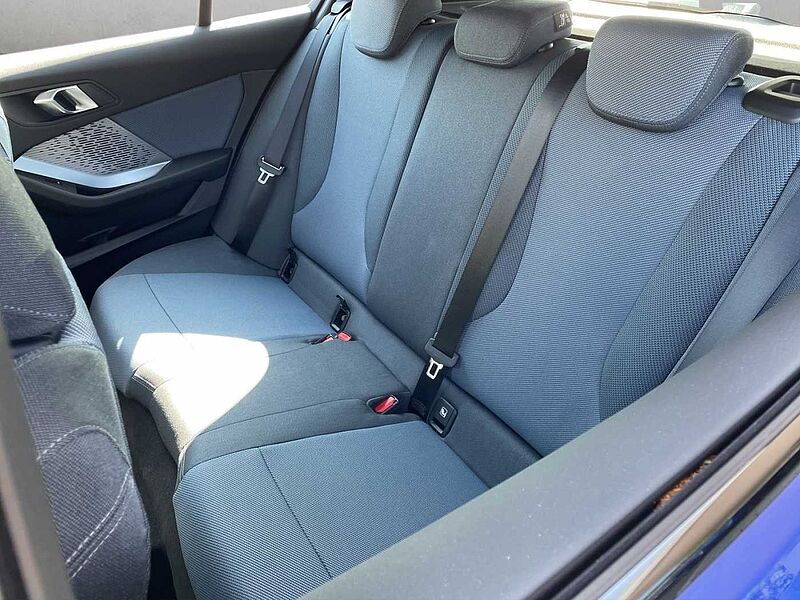 BMW 120 M SPORT DESIGN LED RÜCKFAHR KOMFORTZUG SHZ D