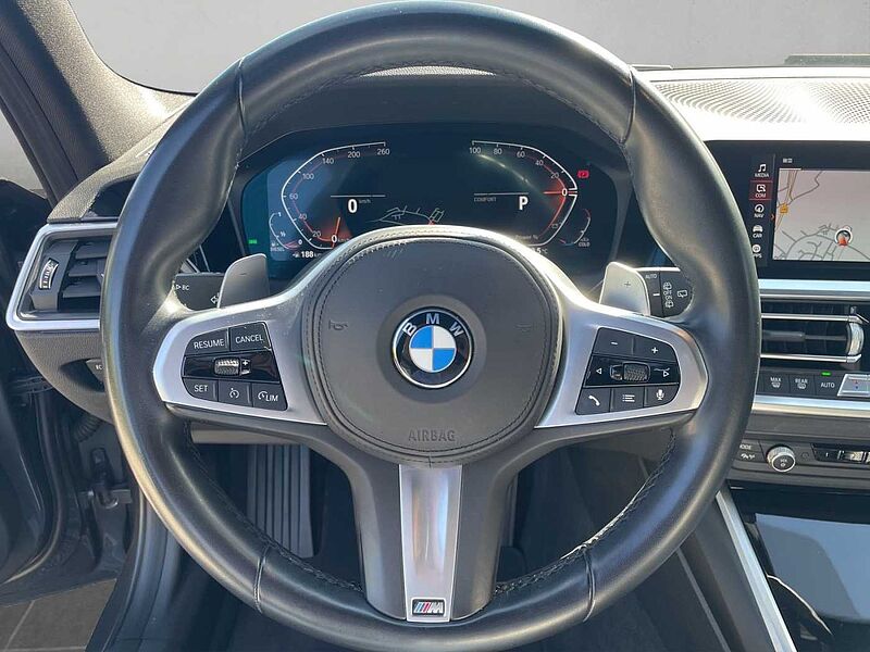 BMW 330 d xDrive TOURING SPORT LINE HIFI KOMFORTZUG V