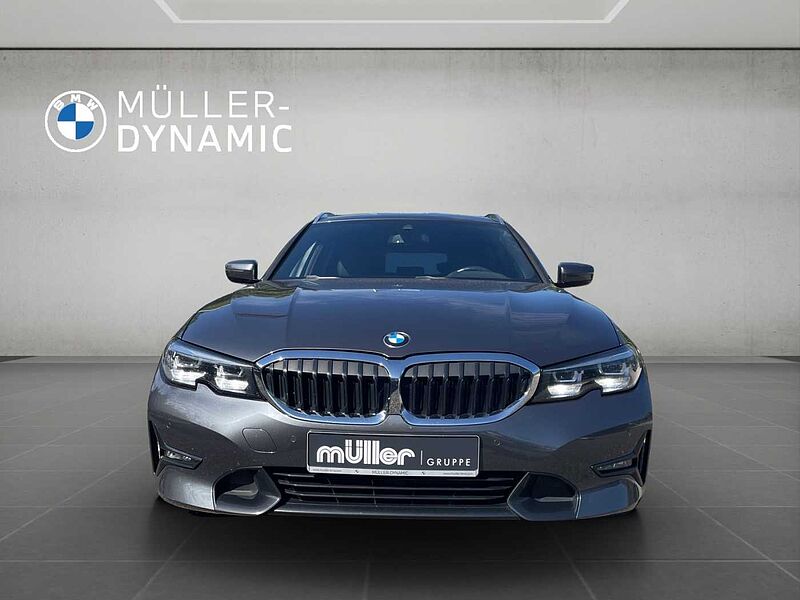 BMW 330 d xDrive TOURING SPORT LINE HIFI KOMFORTZUG V