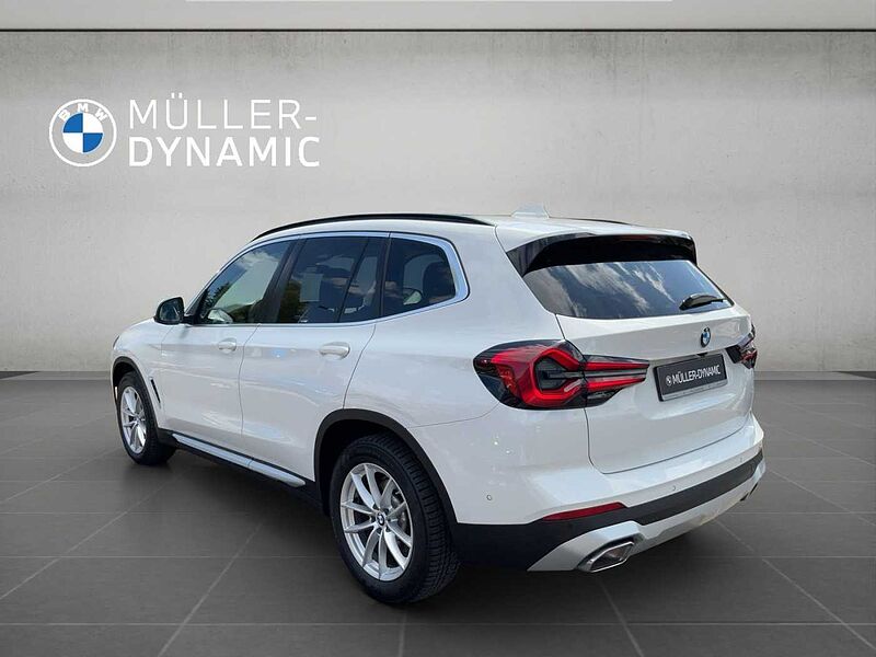 BMW X3 xDrive20d LED PANO RÜCKFAHR SHZ DAB WLAN