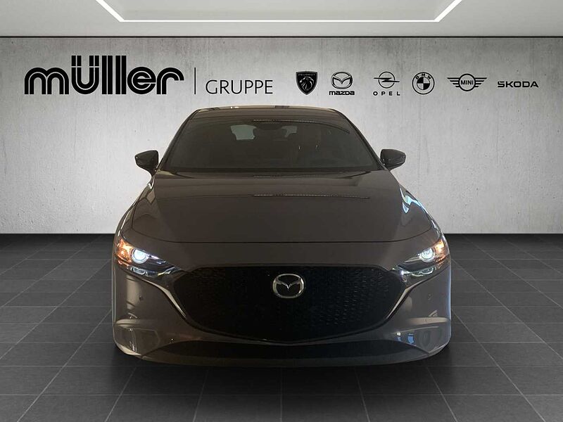 Mazda 3 X 186 PS 6AT FWD NAGISA 2025 Mazda3 5HB 2.0L e-SKYACTIV X 186ps