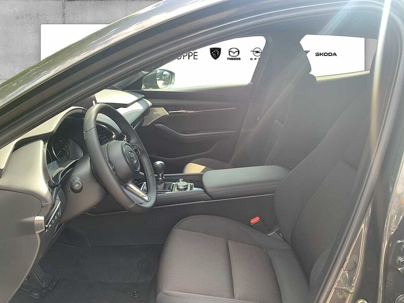 Mazda 3 G 140 PS 6MT FWD EXCLUSIVE