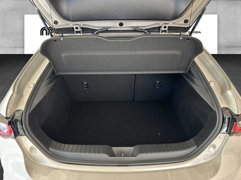 Mazda 3 G 140 PS 6MT FWD HOMURA