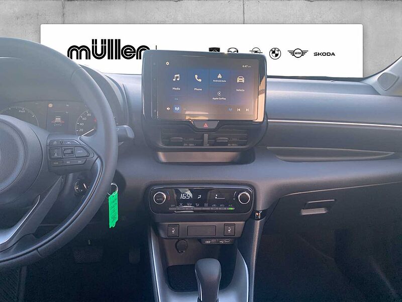 Mazda 2 Hybrid VVT-i 116 PS CVT FWD Centre