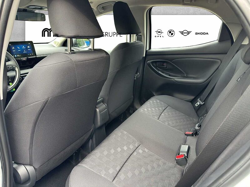 Mazda 2 Hybrid VVT-i 116 PS CVT FWD Centre