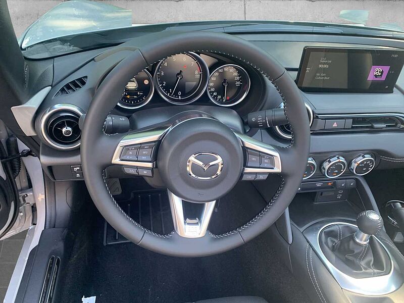 Mazda MX-5 G 132 PS 6MT RWD EXCLUSIVE 2024 MX-5 2RHT 1.5L SKYACTIV-G 132 6MT R