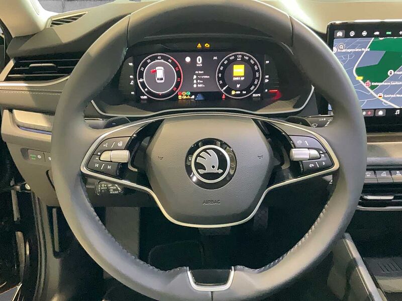 SKODA Octavia Combi Ultimate 2.0 TDI DSG