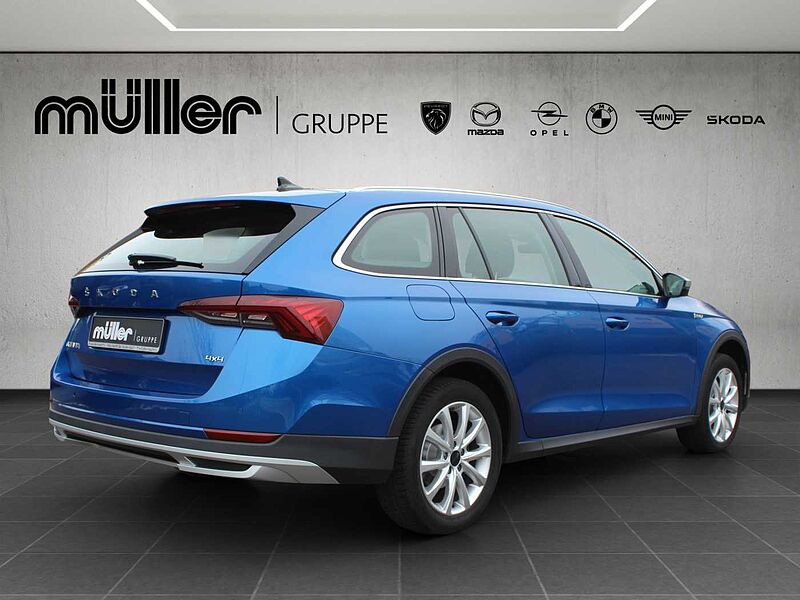 SKODA Octavia Combi 2.0 TDI DSG 4x4 Scout