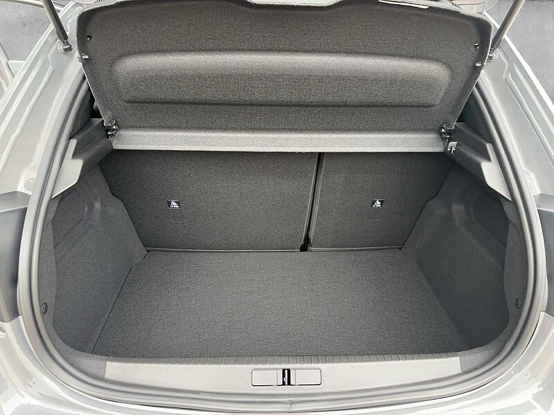Peugeot 208 PureTech 100