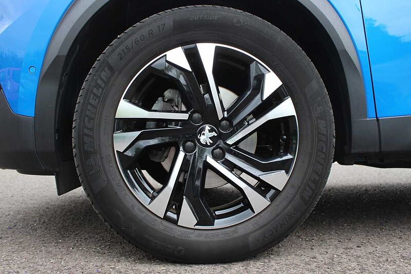 Peugeot 2008 PureTech 130 GT