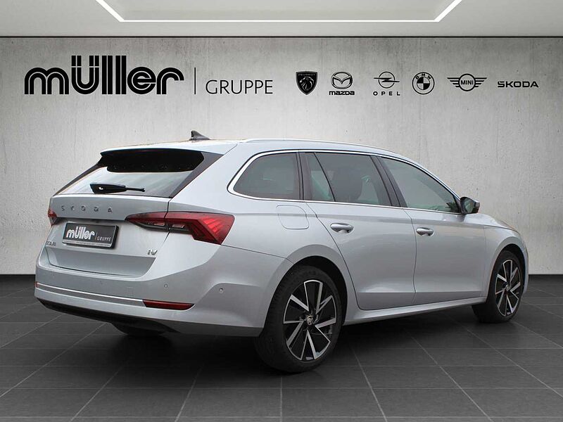 SKODA Octavia Combi Hybrid 1.4 TSI DSG First Edition
