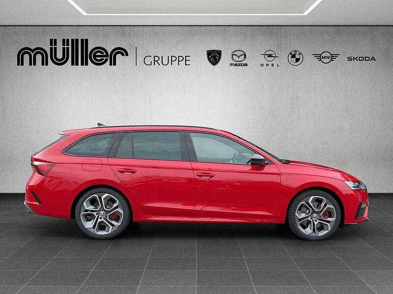 SKODA Octavia Combi RS 2.0 TSI DSG PANO VORB AHK DIVERSE PAKETE