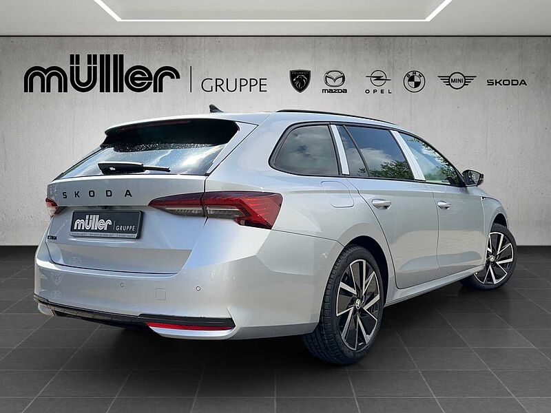 SKODA Octavia Combi 2.0 TDI DSG Sportline