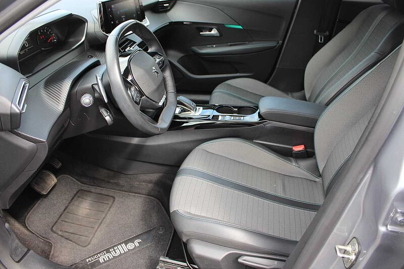 Peugeot 208 PureTech 100 EAT8 Allure