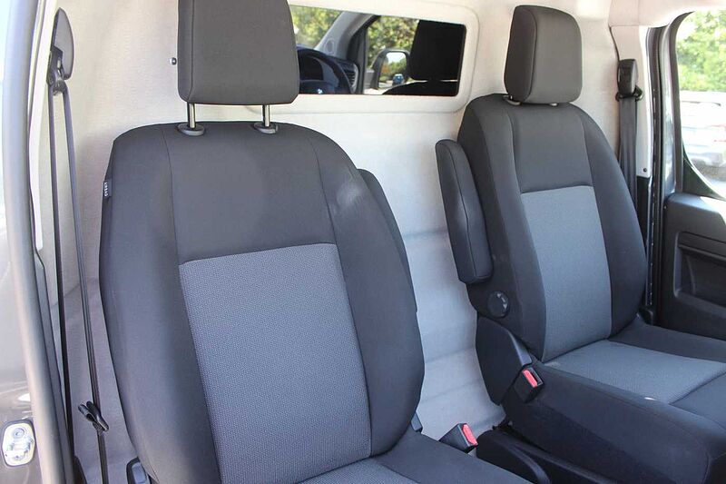Peugeot Expert BlueHDi 180 2.0 L2 EAT8