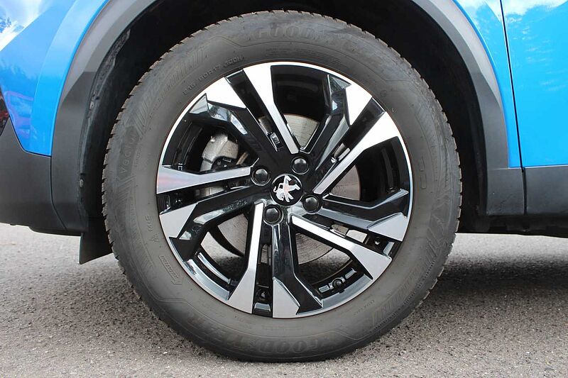 Peugeot 2008 Elektro Allure Pack