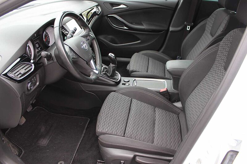Opel Astra 1.4 Turbo Dynamic