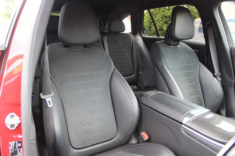 Mercedes-Benz C 300 e T 9G-TRONIC AMG Line