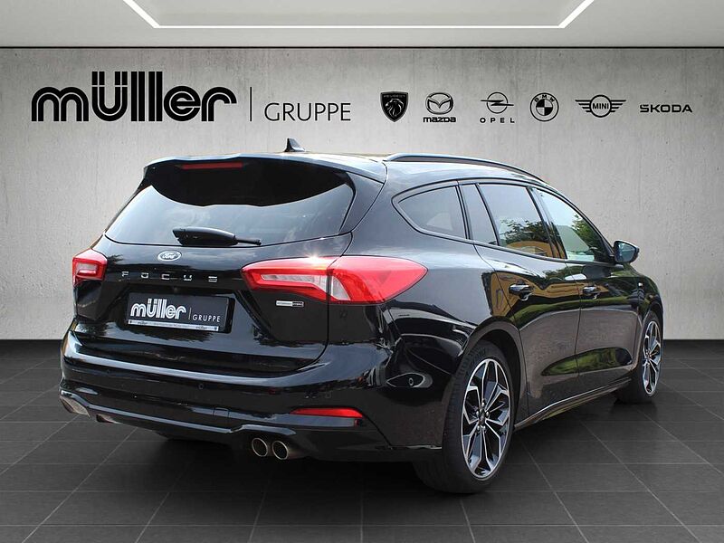 Ford Focus Kombi 1.0 EcoBoost Mild-Hybrid ST-LINE