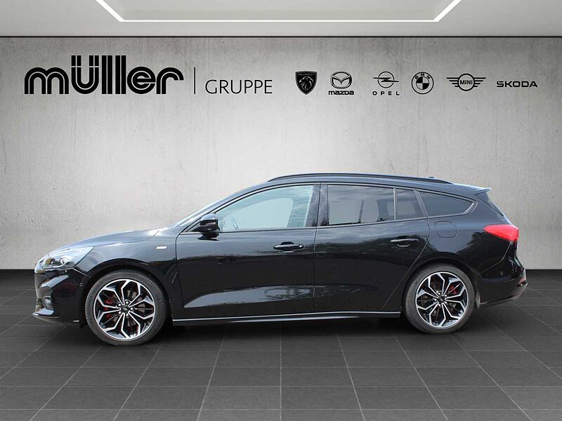 Ford Focus Kombi 1.0 EcoBoost Mild-Hybrid ST-LINE