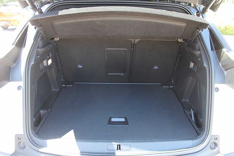 Peugeot 3008 PureTech 130 EAT8 GT