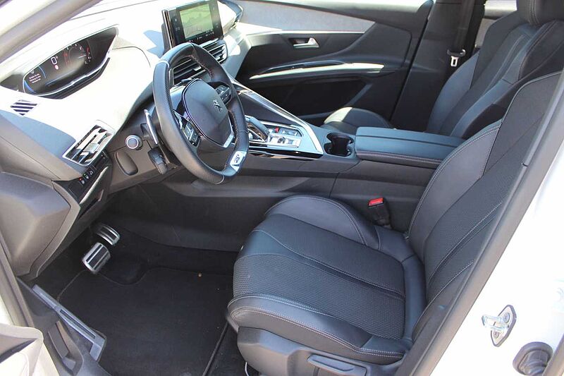 Peugeot 3008 PureTech 130 EAT8 GT